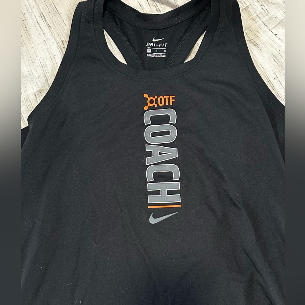 Medium coaches shirt